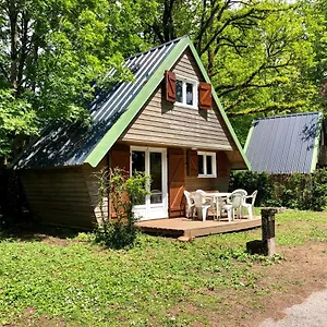 https://chalets-dans-le-parc-dun-manoir-du-19eme-siecle.midi-pyreneeshotels.com