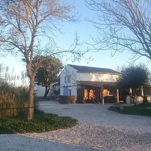 https://mas-constantin.fr-provencehotel.com
